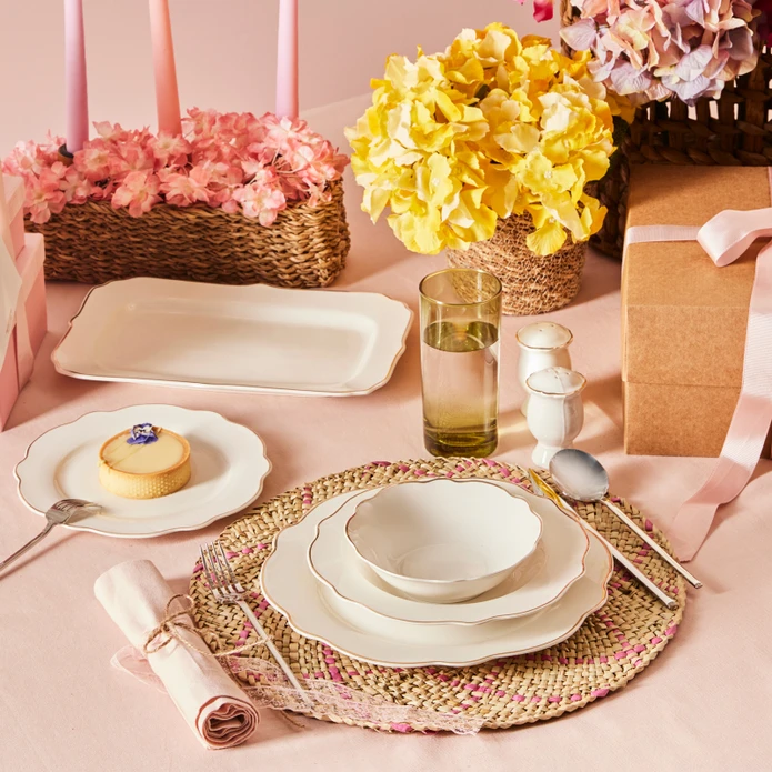 Karaca Daisy Gold Wave Shape 27 Parça 6 Nəfərlik Yemək Dəsti